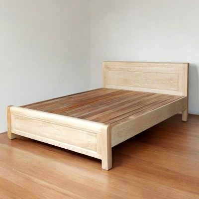 Giường 1m80 giác nan gỗ sồi nga GN33