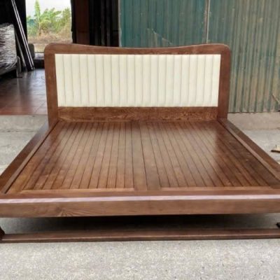 Giường chân cong 2m00 gỗ sồi nga GN406