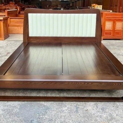 Giường chân cong 2m00 gỗ sồi nga GN405