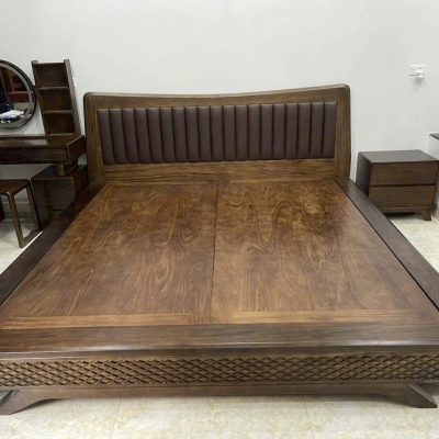 Giường chân thuyền 2m00 gỗ mun GN612